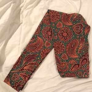 LuLaRoe leggings, size OS, NWOT.